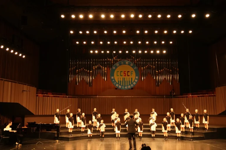 Dabie Mountain Songs Resonate Nationwide, INTCO Medical Helps "The Oxherding Class" Shine Again