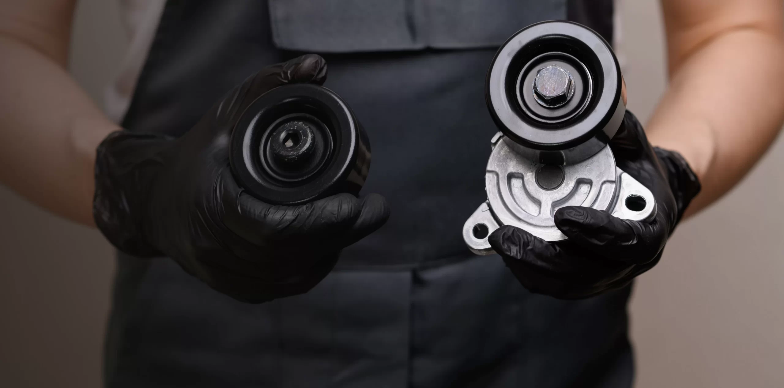 Heavy-Duty Nitrile Gloves for Industrial Safety